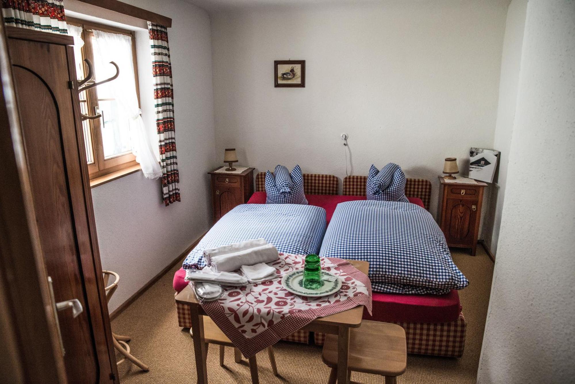 Almhuette & Skihuette Kohlerhaus Stuben am Arlberg Kamer foto