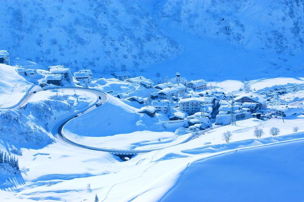 Almhuette & Skihuette Kohlerhaus Stuben am Arlberg Buitenkant foto